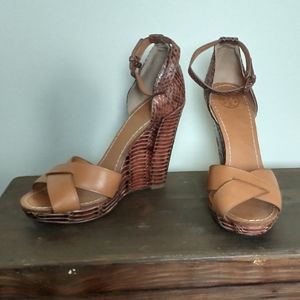 Tory Burch Livia snakeskin & leather platform sandals 7.5